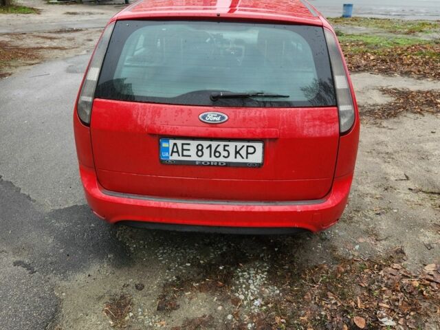 Красный Форд Фокус, объемом двигателя 1.6 л и пробегом 10 тыс. км за 5500 $, фото 6 на Automoto.ua