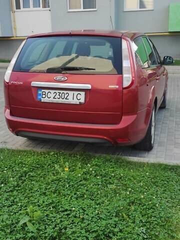 Красный Форд Фокус, объемом двигателя 1.8 л и пробегом 350 тыс. км за 4900 $, фото 7 на Automoto.ua