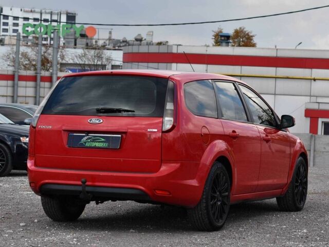 Красный Форд Фокус, объемом двигателя 1.6 л и пробегом 404 тыс. км за 5750 $, фото 2 на Automoto.ua