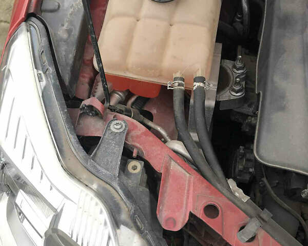 Красный Форд Фокус, объемом двигателя 1.56 л и пробегом 167 тыс. км за 4500 $, фото 14 на Automoto.ua