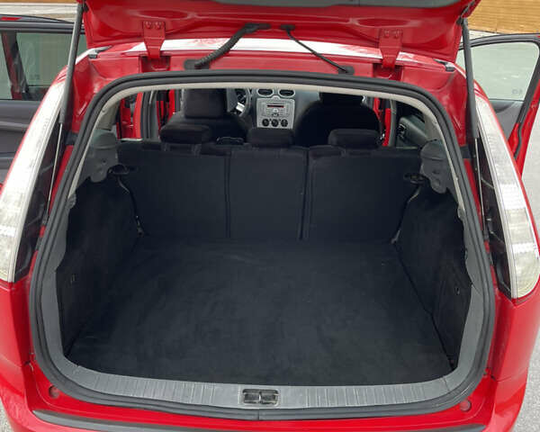 Червоний Форд Фокус, об'ємом двигуна 1.6 л та пробігом 220 тис. км за 5650 $, фото 8 на Automoto.ua