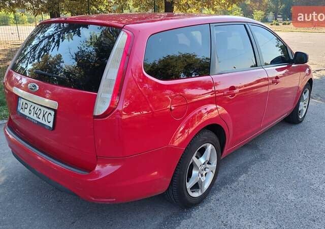 Красный Форд Фокус, объемом двигателя 1.6 л и пробегом 238 тыс. км за 6100 $, фото 7 на Automoto.ua