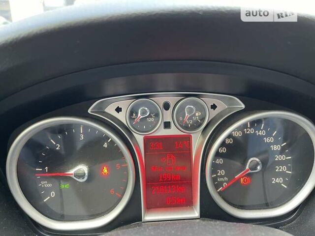 Червоний Форд Фокус, об'ємом двигуна 2 л та пробігом 218 тис. км за 6450 $, фото 16 на Automoto.ua