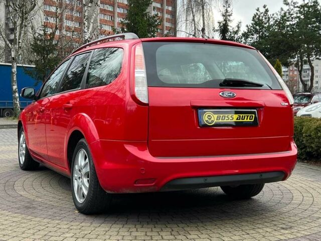 Червоний Форд Фокус, об'ємом двигуна 1.6 л та пробігом 209 тис. км за 6500 $, фото 4 на Automoto.ua