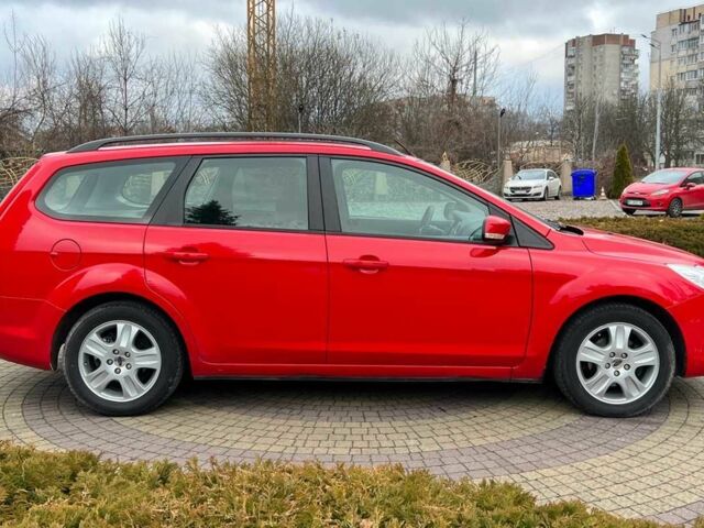 Червоний Форд Фокус, об'ємом двигуна 1.6 л та пробігом 209 тис. км за 6500 $, фото 7 на Automoto.ua