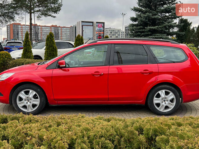 Червоний Форд Фокус, об'ємом двигуна 1.56 л та пробігом 209 тис. км за 6500 $, фото 3 на Automoto.ua