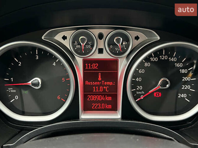 Червоний Форд Фокус, об'ємом двигуна 1.56 л та пробігом 209 тис. км за 6500 $, фото 11 на Automoto.ua