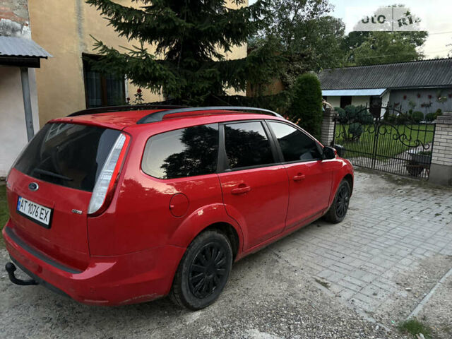 Червоний Форд Фокус, об'ємом двигуна 1.6 л та пробігом 256 тис. км за 6000 $, фото 1 на Automoto.ua