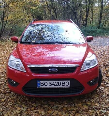 Форд Фокус 2010 в Львове на Automoto.ua Красный Форд Фокус, объемом двигателя 1.6 л и пробегом 204 тыс. км за 6500 $, фото 7 на Automoto.ua