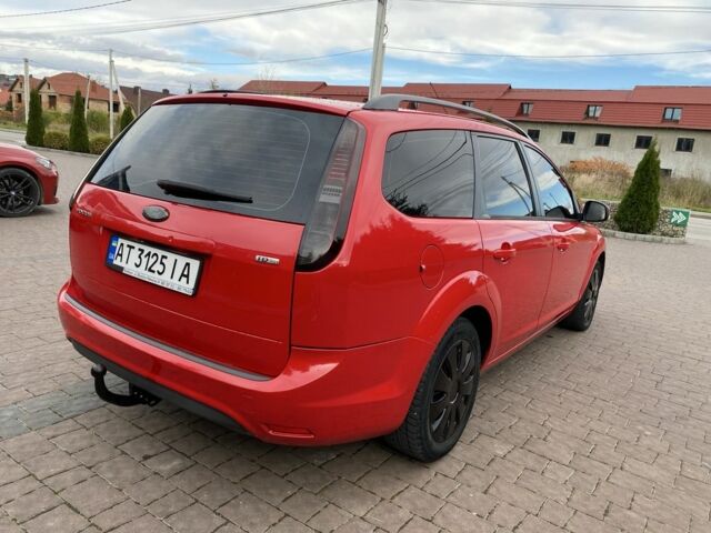 Красный Форд Фокус, объемом двигателя 1.6 л и пробегом 300 тыс. км за 6000 $, фото 13 на Automoto.ua