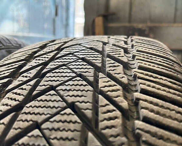 Красный Форд Фокус, объемом двигателя 1.6 л и пробегом 220 тыс. км за 6100 $, фото 20 на Automoto.ua