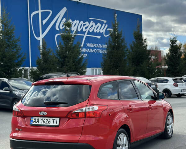Красный Форд Фокус, объемом двигателя 1.6 л и пробегом 256 тыс. км за 6400 $, фото 10 на Automoto.ua