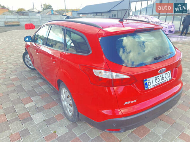 Красный Форд Фокус, объемом двигателя 1.6 л и пробегом 138 тыс. км за 7999 $, фото 7 на Automoto.ua