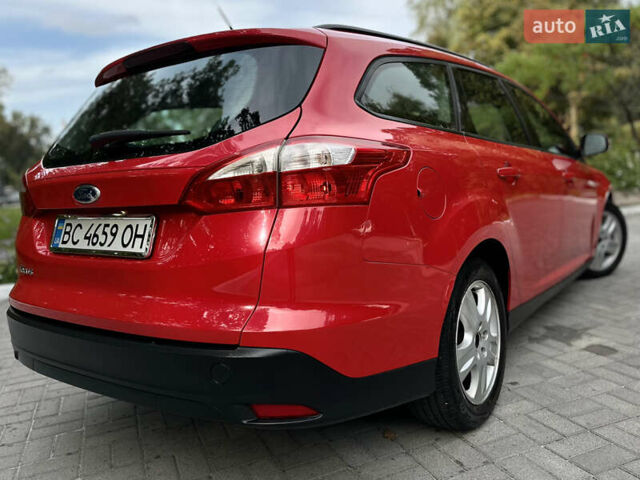 Красный Форд Фокус, объемом двигателя 1.6 л и пробегом 260 тыс. км за 6900 $, фото 33 на Automoto.ua