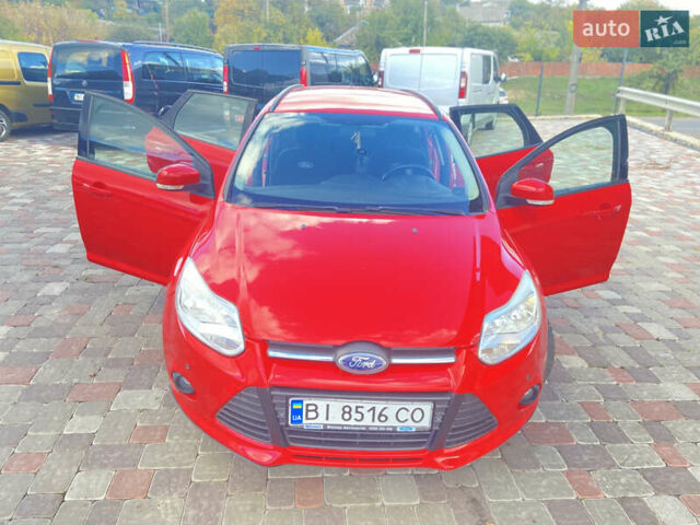 Красный Форд Фокус, объемом двигателя 1.6 л и пробегом 138 тыс. км за 7999 $, фото 8 на Automoto.ua