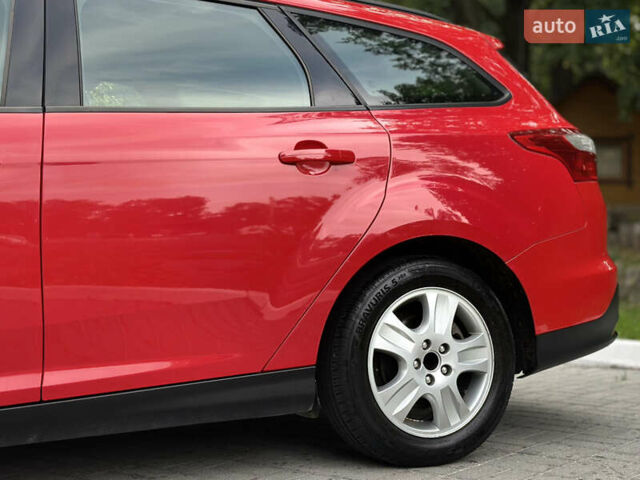 Красный Форд Фокус, объемом двигателя 1.6 л и пробегом 260 тыс. км за 7350 $, фото 23 на Automoto.ua