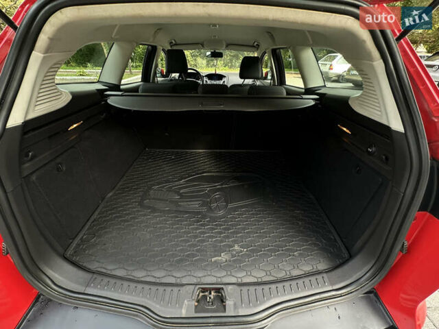 Красный Форд Фокус, объемом двигателя 1.6 л и пробегом 260 тыс. км за 7350 $, фото 68 на Automoto.ua