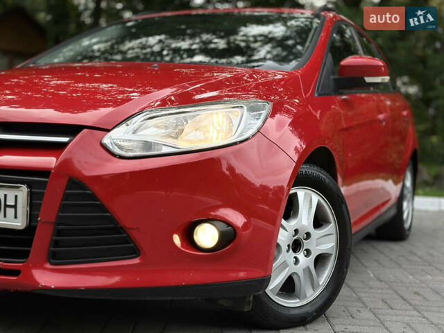 Красный Форд Фокус, объемом двигателя 1.6 л и пробегом 260 тыс. км за 7350 $, фото 21 на Automoto.ua