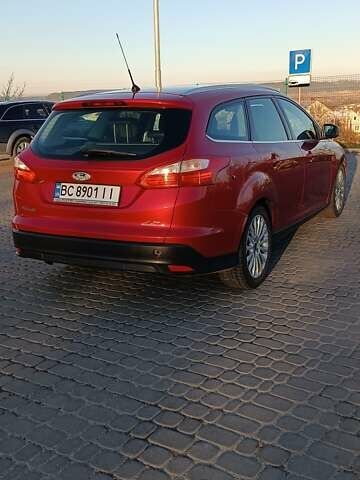 Красный Форд Фокус, объемом двигателя 1.6 л и пробегом 270 тыс. км за 7200 $, фото 2 на Automoto.ua