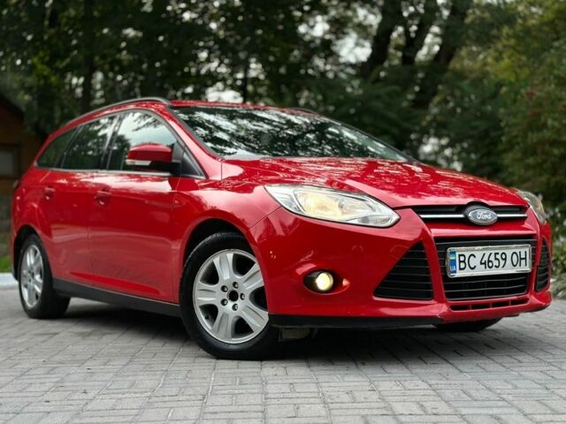 Красный Форд Фокус, объемом двигателя 1.6 л и пробегом 260 тыс. км за 7300 $, фото 1 на Automoto.ua