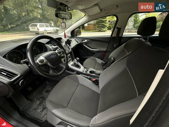 Красный Форд Фокус, объемом двигателя 1.6 л и пробегом 260 тыс. км за 7350 $, фото 40 на Automoto.ua
