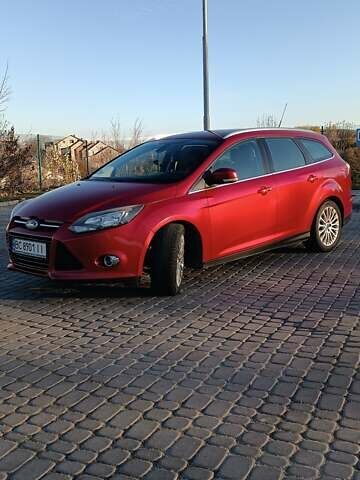 Красный Форд Фокус, объемом двигателя 1.6 л и пробегом 270 тыс. км за 7200 $, фото 3 на Automoto.ua