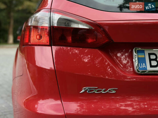 Красный Форд Фокус, объемом двигателя 1.6 л и пробегом 260 тыс. км за 7350 $, фото 27 на Automoto.ua