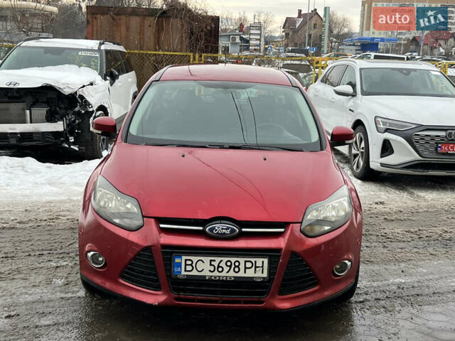 Красный Форд Фокус, объемом двигателя 2 л и пробегом 203 тыс. км за 4650 $, фото 5 на Automoto.ua