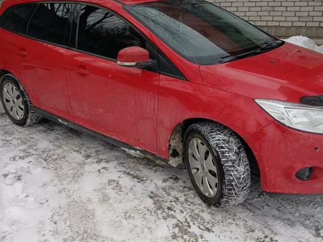 Красный Форд Фокус, объемом двигателя 1.6 л и пробегом 378 тыс. км за 6500 $, фото 3 на Automoto.ua