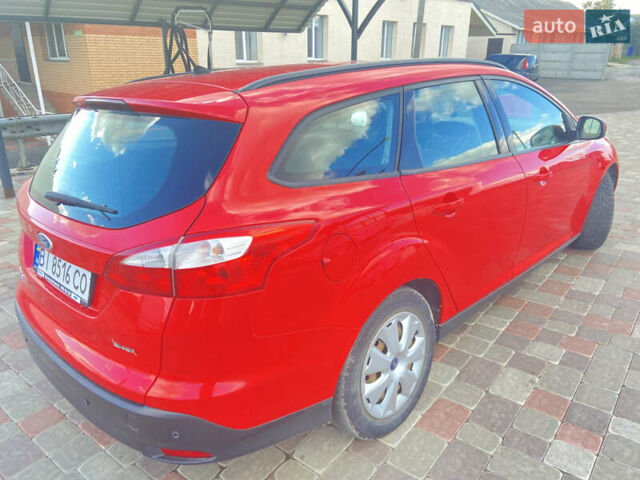 Красный Форд Фокус, объемом двигателя 1.6 л и пробегом 138 тыс. км за 7999 $, фото 4 на Automoto.ua