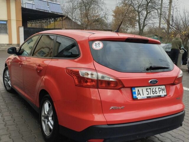 Красный Форд Фокус, объемом двигателя 1.6 л и пробегом 280 тыс. км за 8300 $, фото 6 на Automoto.ua