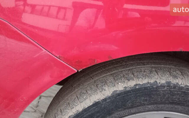 Красный Форд Фокус, объемом двигателя 1.6 л и пробегом 220 тыс. км за 6100 $, фото 14 на Automoto.ua