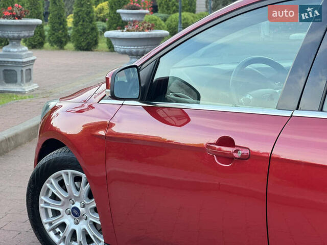 Форд Фокус 2012 в Стрые на Automoto.ua Красный Форд Фокус, объемом двигателя 1.6 л и пробегом 258 тыс. км за 7250 $, фото 60 на Automoto.ua