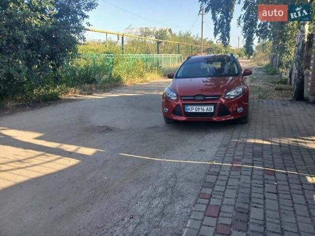 Красный Форд Фокус, объемом двигателя 1.6 л и пробегом 155 тыс. км за 8700 $, фото 3 на Automoto.ua