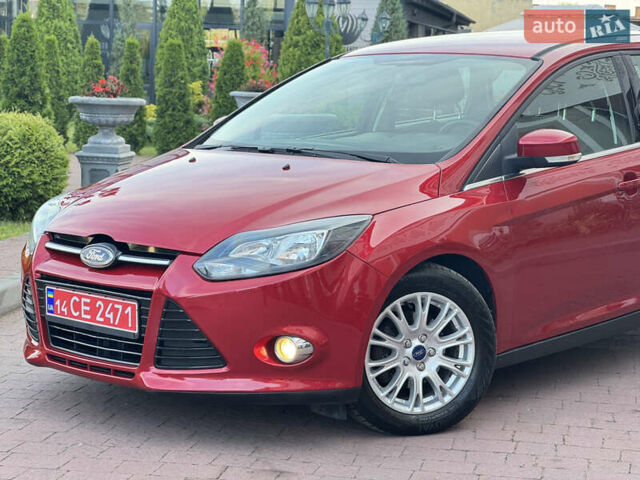Форд Фокус 2012 в Стрые на Automoto.ua Красный Форд Фокус, объемом двигателя 1.6 л и пробегом 258 тыс. км за 7250 $, фото 4 на Automoto.ua