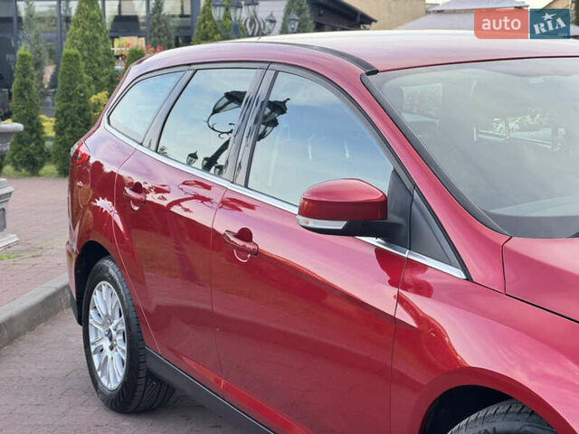 Форд Фокус 2012 в Стрые на Automoto.ua Красный Форд Фокус, объемом двигателя 1.6 л и пробегом 258 тыс. км за 7250 $, фото 24 на Automoto.ua
