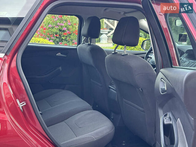 Форд Фокус 2012 в Стрые на Automoto.ua Красный Форд Фокус, объемом двигателя 1.6 л и пробегом 258 тыс. км за 7250 $, фото 81 на Automoto.ua