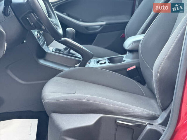 Форд Фокус 2012 в Стрые на Automoto.ua Красный Форд Фокус, объемом двигателя 1.6 л и пробегом 258 тыс. км за 7250 $, фото 101 на Automoto.ua