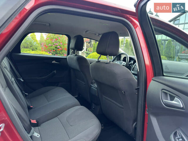 Форд Фокус 2012 в Стрые на Automoto.ua Красный Форд Фокус, объемом двигателя 1.6 л и пробегом 258 тыс. км за 7250 $, фото 85 на Automoto.ua