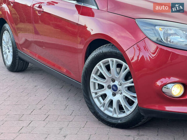 Форд Фокус 2012 в Стрые на Automoto.ua Красный Форд Фокус, объемом двигателя 1.6 л и пробегом 258 тыс. км за 7250 $, фото 23 на Automoto.ua