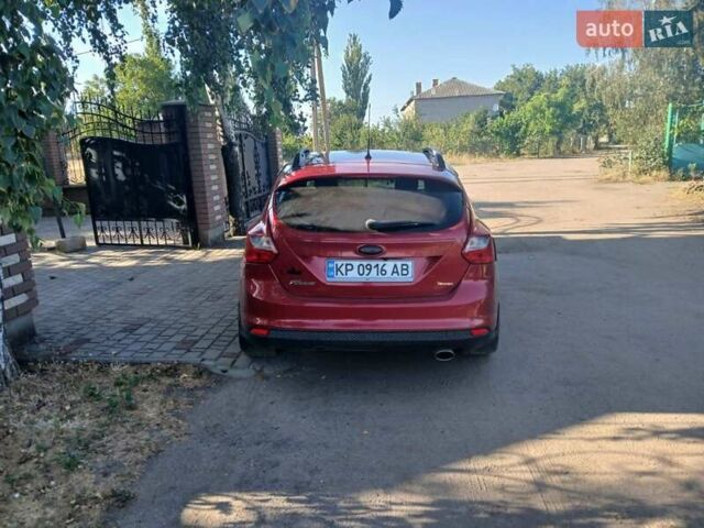 Красный Форд Фокус, объемом двигателя 1.6 л и пробегом 155 тыс. км за 8700 $, фото 7 на Automoto.ua