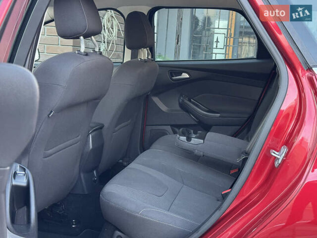 Червоний Форд Фокус, об'ємом двигуна 1.6 л та пробігом 259 тис. км за 7250 $, фото 104 на Automoto.ua