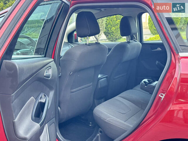 Форд Фокус 2012 в Стрые на Automoto.ua Красный Форд Фокус, объемом двигателя 1.6 л и пробегом 258 тыс. км за 7250 $, фото 103 на Automoto.ua