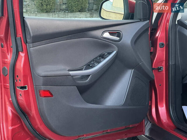 Червоний Форд Фокус, об'ємом двигуна 1.6 л та пробігом 259 тис. км за 7250 $, фото 90 на Automoto.ua