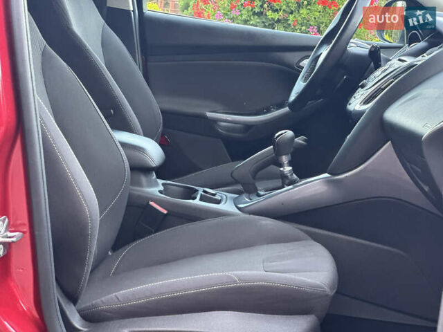 Форд Фокус 2012 в Стрые на Automoto.ua Красный Форд Фокус, объемом двигателя 1.6 л и пробегом 258 тыс. км за 7250 $, фото 78 на Automoto.ua