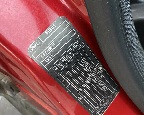 Червоний Форд Фокус, об'ємом двигуна 1.6 л та пробігом 159 тис. км за 6900 $, фото 20 на Automoto.ua