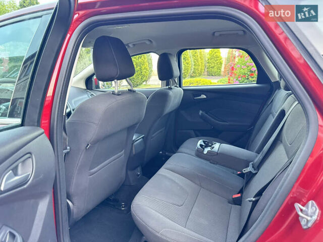 Форд Фокус 2012 в Стрые на Automoto.ua Красный Форд Фокус, объемом двигателя 1.6 л и пробегом 258 тыс. км за 7250 $, фото 107 на Automoto.ua