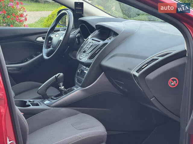 Форд Фокус 2012 в Стрые на Automoto.ua Красный Форд Фокус, объемом двигателя 1.6 л и пробегом 258 тыс. км за 7250 $, фото 71 на Automoto.ua