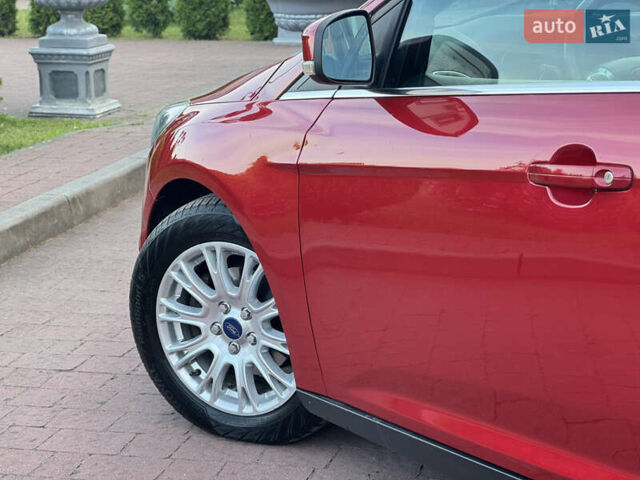 Форд Фокус 2012 в Стрые на Automoto.ua Красный Форд Фокус, объемом двигателя 1.6 л и пробегом 258 тыс. км за 7250 $, фото 61 на Automoto.ua