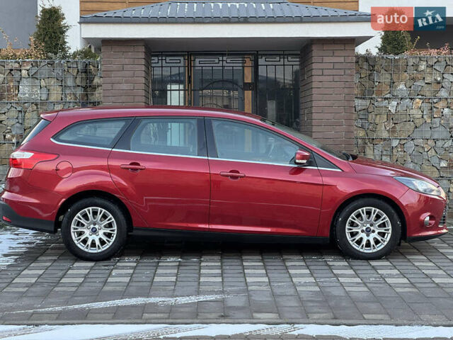 Червоний Форд Фокус, об'ємом двигуна 1.6 л та пробігом 259 тис. км за 7250 $, фото 4 на Automoto.ua
